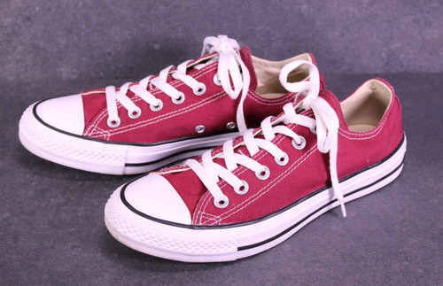 Converse sneaker chucks all - chucks,