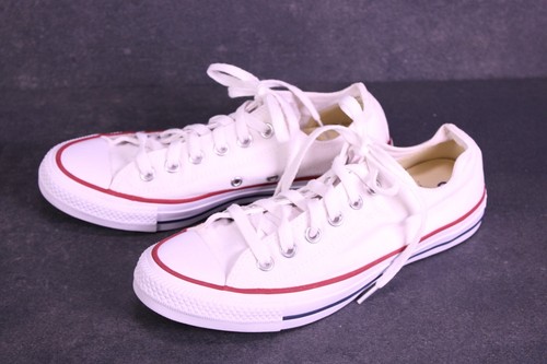 Converse sneaker chucks all - chucks,